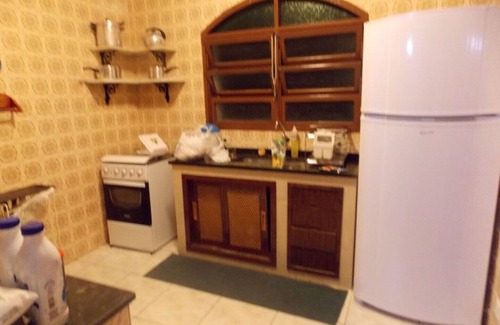 Jardim Capricornio House | Excellent beach house w /Barbecue /Pizza oven, terrace and sea view