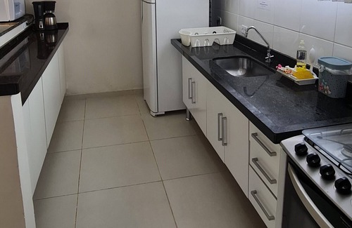 Santa Rita Condo | Excellent Cond. Closed - 4 BEDROOMS - 24 Hr Security and Concierge - AIR COND. -WIFI
