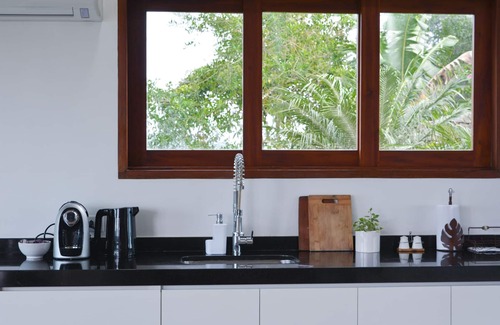 Toninhas House | Excellent house with incredible visual of ubatuba