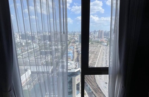 Phahonyothin Apartment | Excellent location, best facilities ,worth to pay