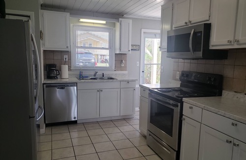 Holden Beach House | Excellent location! Short walk to beach. Lower canal home.