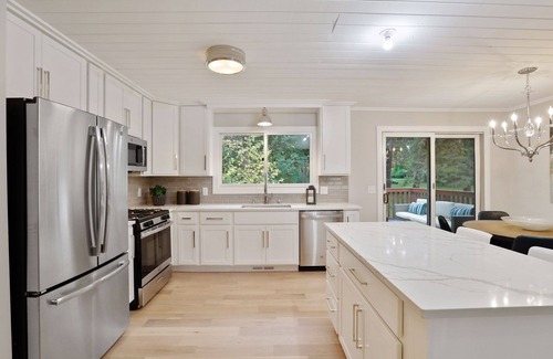 Excelsior House | Excelsior Gem! Designer Completely Renovated!