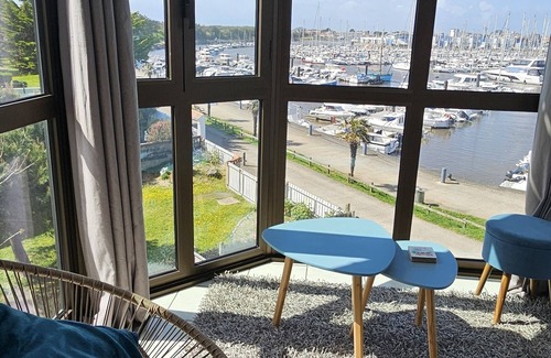 Saint-Gilles-Croix-de-Vie Apartment | Exceptional view next to the Grande Plage with WIFI