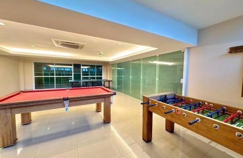 Dois de Julho Apartment | Excepcional Apartamento Vista Mar -Cloc Por do Sol na praia, frete Mar