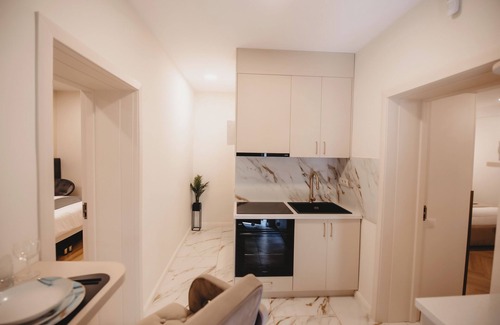 Old Town Apartment | Exceptional 1-Bedroom Retreat in Cluj with a Luxurious Freestanding Tub