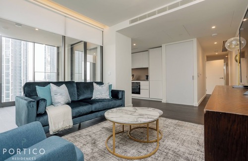 Vauxhall Apartment | Exceptional 2-bed apartment in Damac Tower designed by Versace Home.