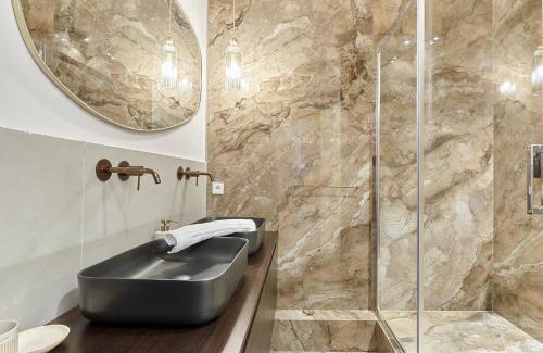 Bonne-Nouvelle Apartment | Exceptional 3 bedrooms Apartment Heart of Paris By Studio Prestige