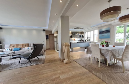 Neuilly-sur-Seine Apartment | Exceptional appartement to 10 mn from Champs Elysées