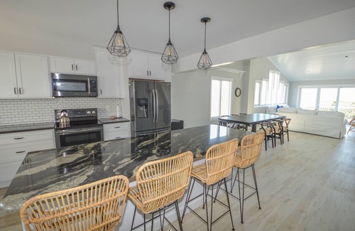 Dennisville House | Exceptional Beach facing townhome with stunning Ocean and Bay views