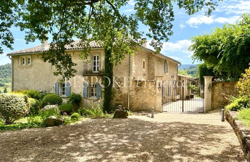 Menerbes House | Exceptional Estate with 2 swimming pools in the charming village of Ménerbes
