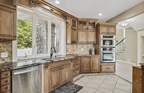 Rush City House | Exceptional Getaway for Family & Friends