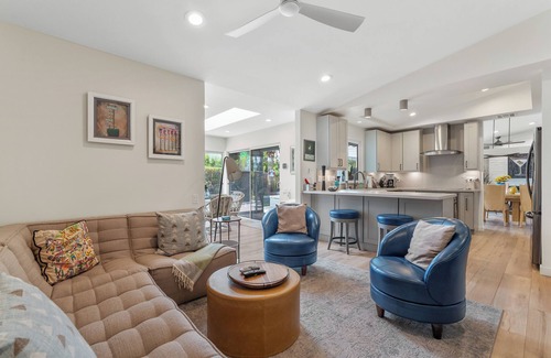 Palm Springs House | Exceptional Home with Mountain Views, Pool and Spa in South Palm Springs!
