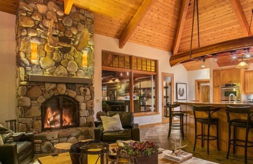 Sandpoint House | Exceptional Luxury | 5 Bed, 3 Bath