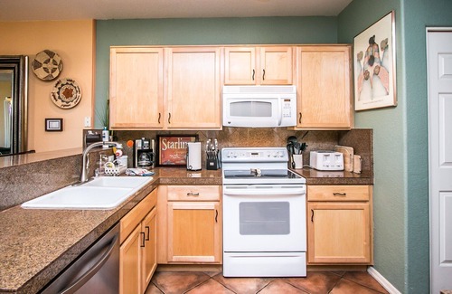Superstition Springs Condo | EXCEPTIONAL Luxury condo- Golf course view Wonderful Sunsets