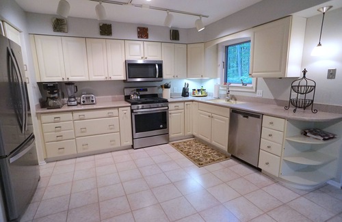 Harbor Springs House | Exceptional Modern Meets Cabin Home Near Ski Resorts, Harbor Springs & Petoskey