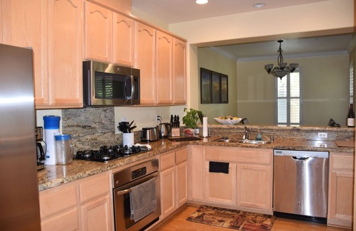 Napa House | EXCEPTIONAL NAPA Wine Country 3 bedroom, 2.5 bath HOUSE fully furnished rental
