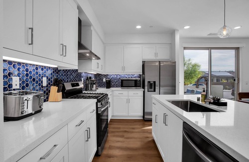 La Quinta House | Exceptional New PGA West 2Bd/2Ba + Bonus/Office