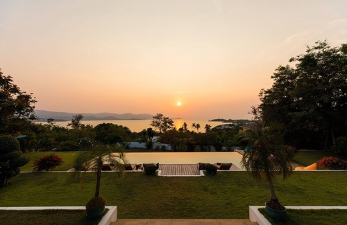 Moo 5 Villa | Exceptional Panoramic Sea View, Large Garden with 15 m swimming pool