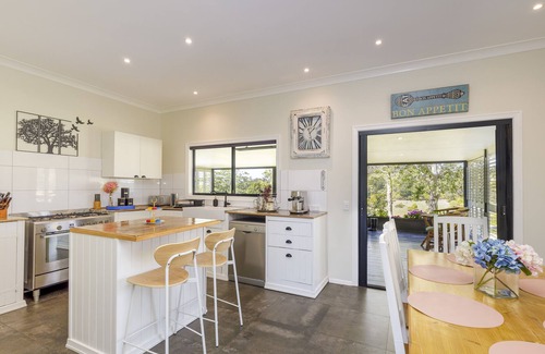 Beechmont House | Exceptional Property and Country Lifestyle Escape