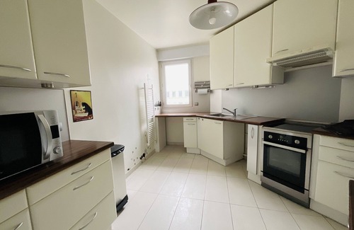 Rueil-Malmaison Apartment | Exceptional quiet apartment near Paris center: " A NOUS PARIS"
