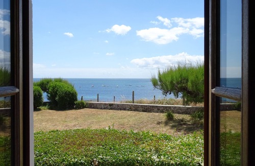 Nevez House | Exceptional sea and island view. A haven for nature in a protected site