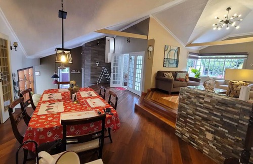 San Sebastian House | Exceptional sweet villa Raquel fireplace and oven