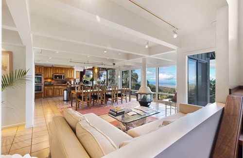 Makawao House | Exceptional Upcountry Villa with breathtaking views