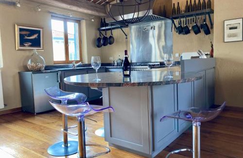 Valbonne Villa | Exceptional Valbonne Village Historical House