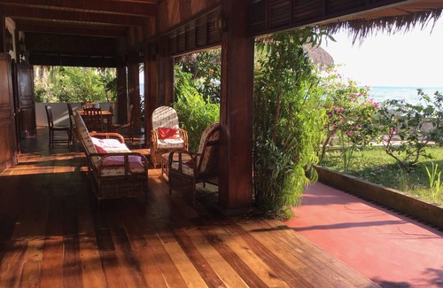 Nosy Be Villa | Exceptional villa, waterfront, 3 bedrooms, large garden, on the beach
