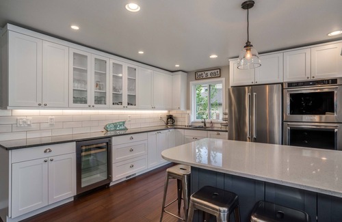 East Wenatchee House | Exceptional Waterfront Home at Turtle Rock