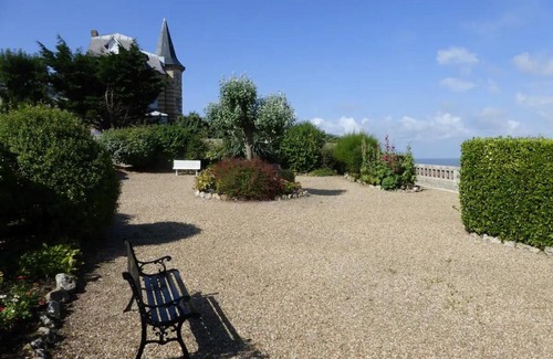 Villerville Apartment | EXCEPTIONNEL 3PIÈCES, BALCON, TERRASSE FACE MER