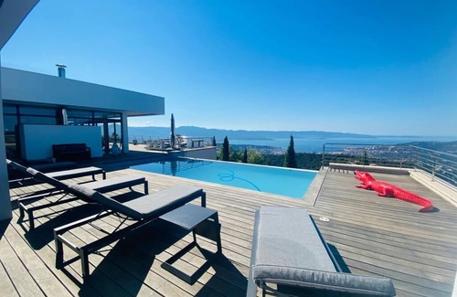 Alata Villa | Exceptionnel ! Hauteurs D'ajaccio, Splendide Villa Contemporaine