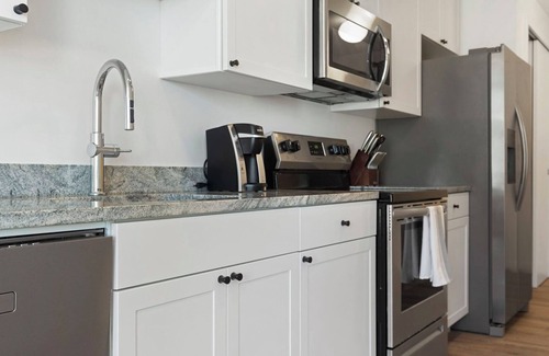 Greektown Historic District Apartment | eXchange Studio 8 - Studio Apartment, Sleeps 2