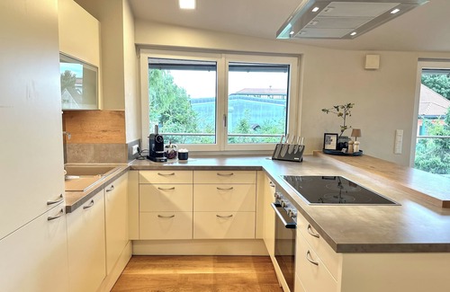 Seekirchen Markt Apartment | Exclusive 4-room penthouse apartment "FIVE", near Salzburg