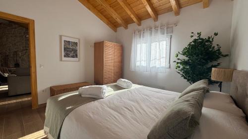Santa Maria del Mercadillo House | Exclusive Ribera del Duero - TV 75 pulgadas, Netflix gratis y Wifi