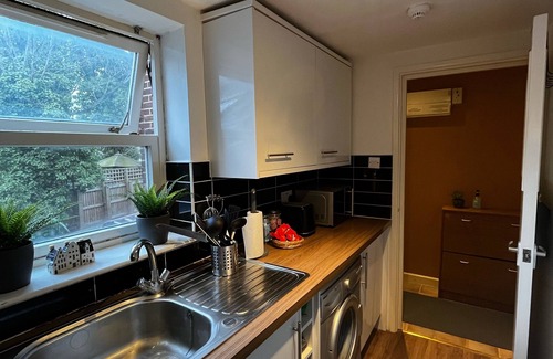 Oxford Apartment | Exclusive 1-bedroom apartment with AC, in lovely Oxford