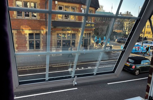 Oxford Apartment | Exclusive 1-bedroom apartment with AC, in lovely Oxford