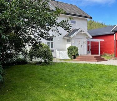 Hommelvik Villa | Exclusive 1920 century villa 10 min from AirPort