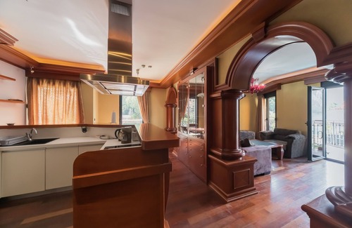 Dobrota Apartment | Exclusive 2 bedrooms sea view apartment with swimming pool
