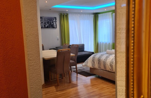 Schechingen Apartment | Exclusive 2-room apartment with terrace & parking space in the heart of the Ostalb for 4 pers.