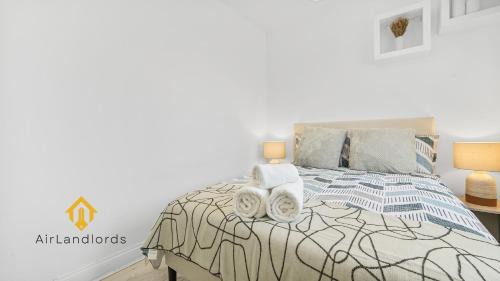 Brownswood House | Exclusive 3 bedroom House near Manor House!