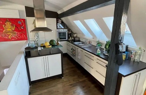 Heusteigviertel Apartment | Exclusive 3-room apartment for rent