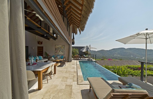 Ixtapa - Zihuatanejo Condo | Exclusive 4 Bedroom/4 Bath View Penthouse In La Ropa, Zihuatanejo