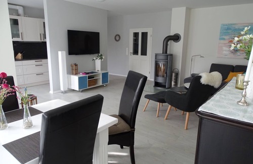 Dollerup Apartment | Exclusive 5 star apartment LEE for 2-5 pers, garden, quiet location, 5km to the beach