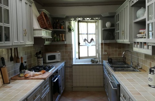 Saint-Eutrope-de-Born Cottage | Exclusive Adults only Beautiful French Cottage