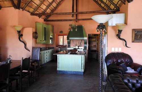 Rooiberg Cabin | Exclusive & amazing African experience at Private Game Reserve