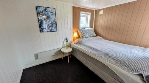 Sortland Apartment | Exclusive and Cosy! Sea and Mountian View - Superfast Wifi, Washer and more included