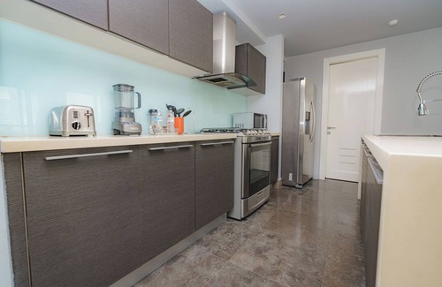 Marbella Apartment | Exclusive and luxury 1BR with balcony in Yoo Panama