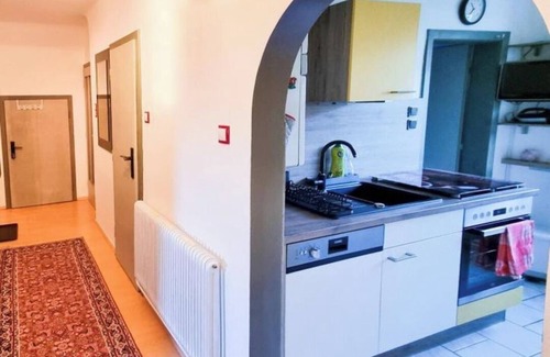 Floridsdorf Apartment | Exclusive Apartment Donau-City (P&R)