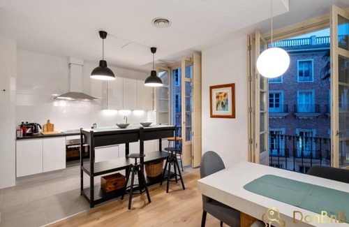 Ensanche Centro Apartment | Exclusive apartment in Málaga in the trendy neighborhood of SOHO